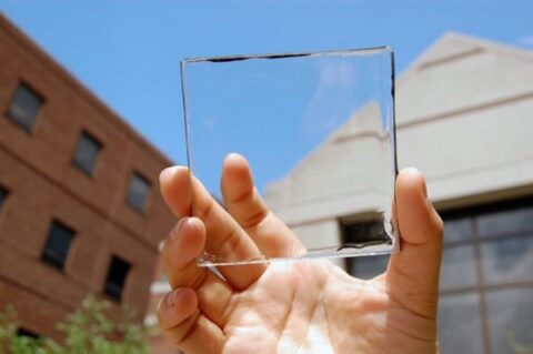 유리 창문을 태양광전지 패널로 대체할 수 있는 기술이 개발.jpg
